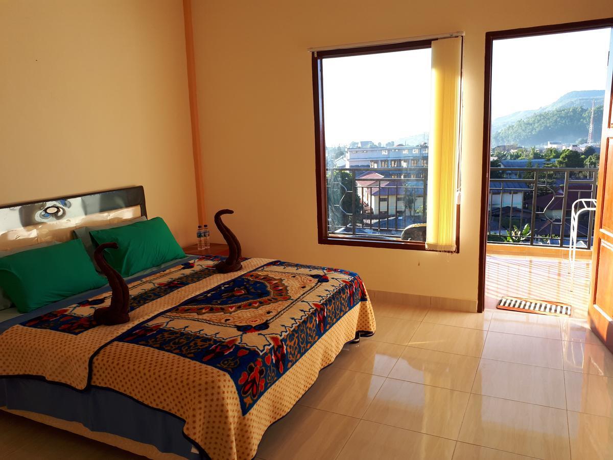 Bajawa-Roo Hotel Екстериор снимка